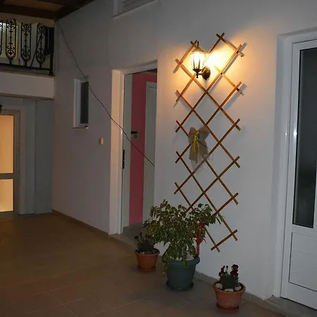 Hotel Montes & 2*