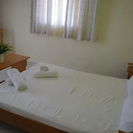 Montes & Hotell