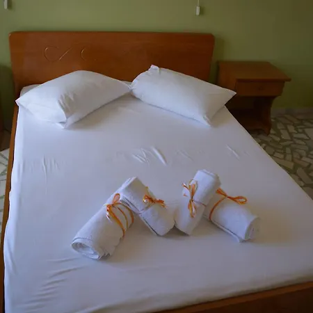 Montes & Hotell Alykanas (Zakynthos)